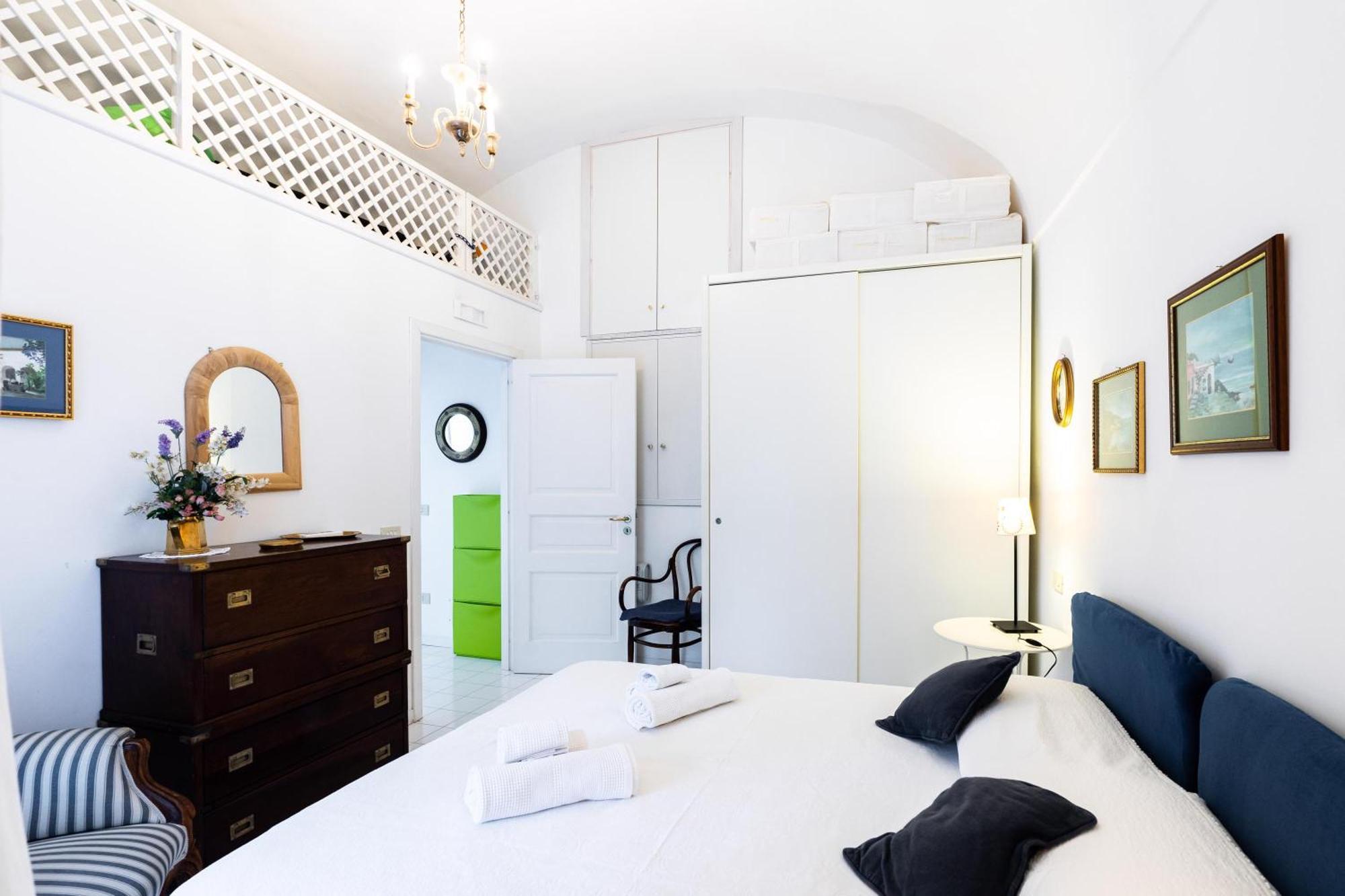Stefania Flat - Amalfi Center Appartement Buitenkant foto