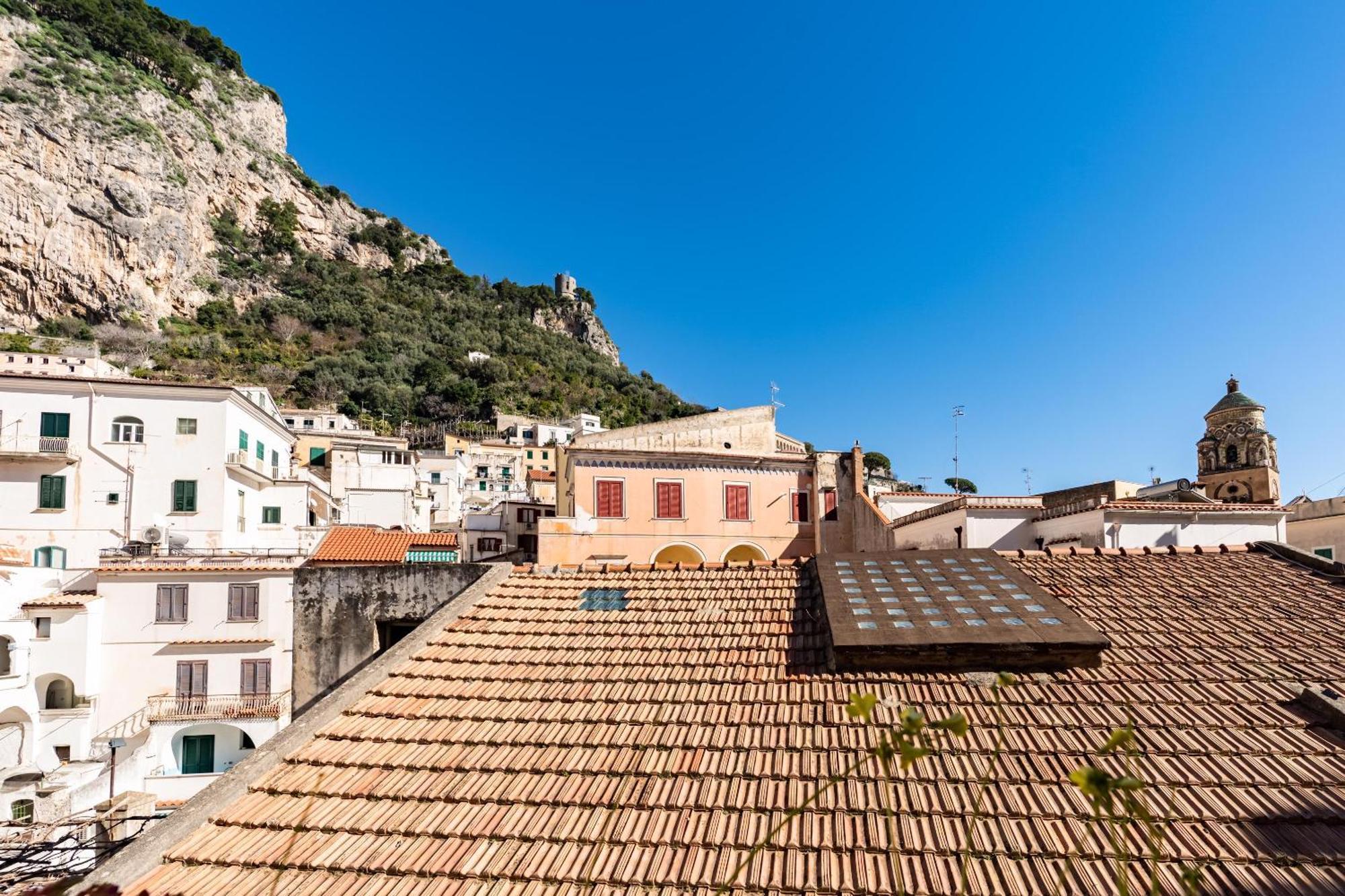 Stefania Flat - Amalfi Center Appartement Buitenkant foto
